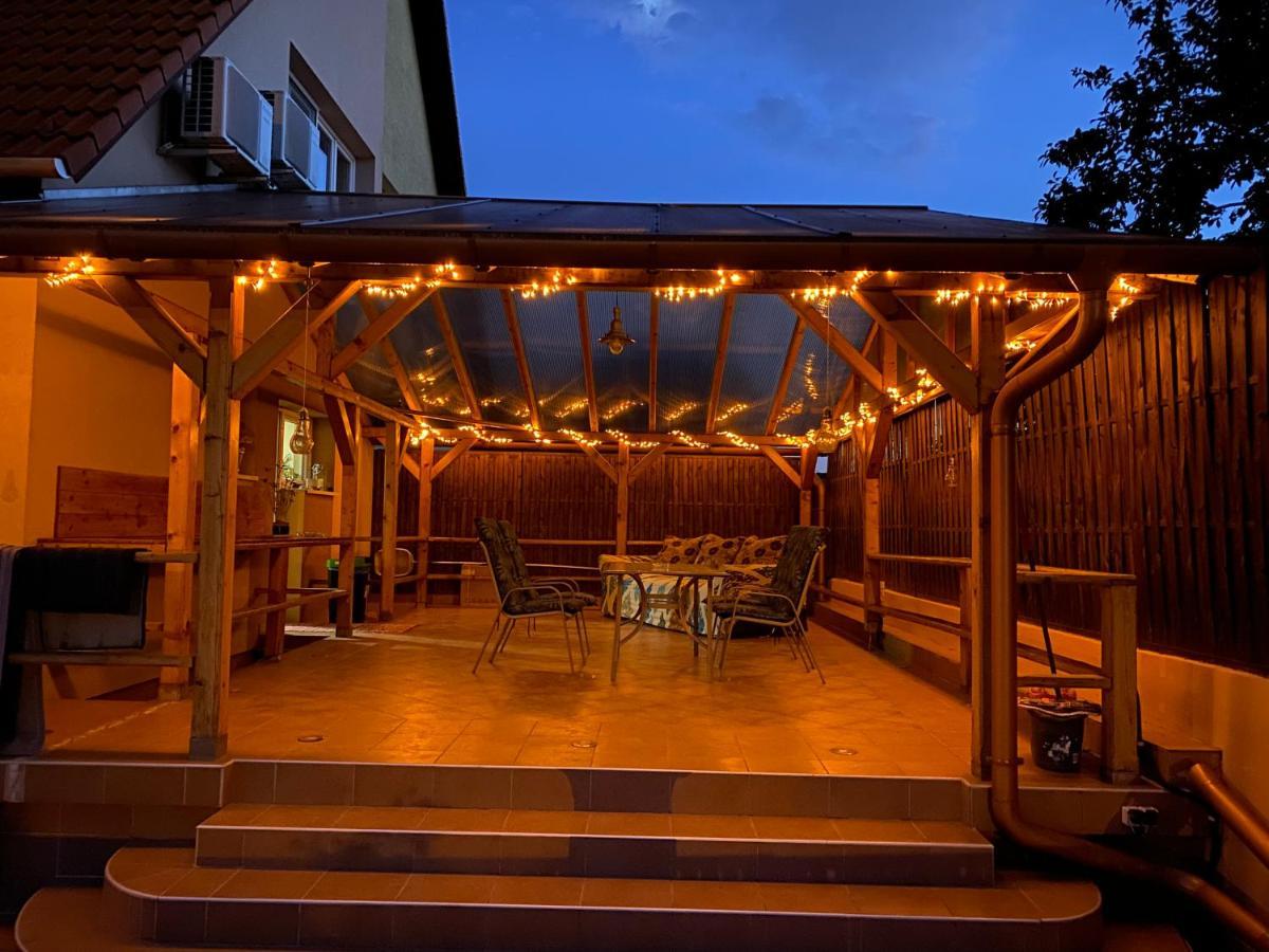 Garden Spa Resort Budapeste Exterior foto